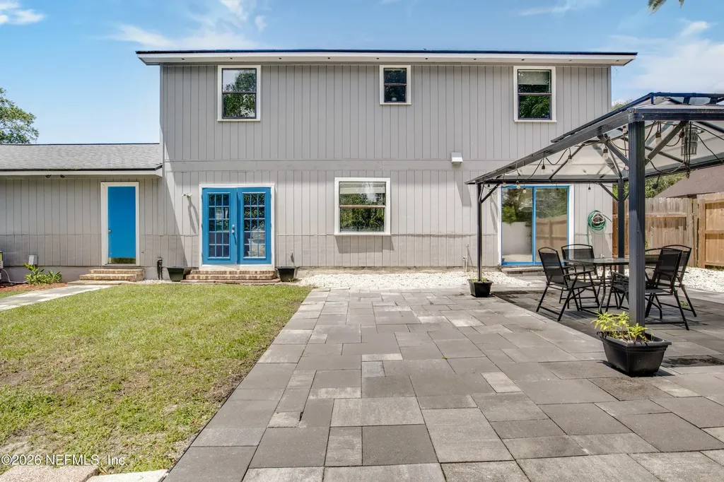 7018 Holiday Hill Court Jacksonville FL 32216