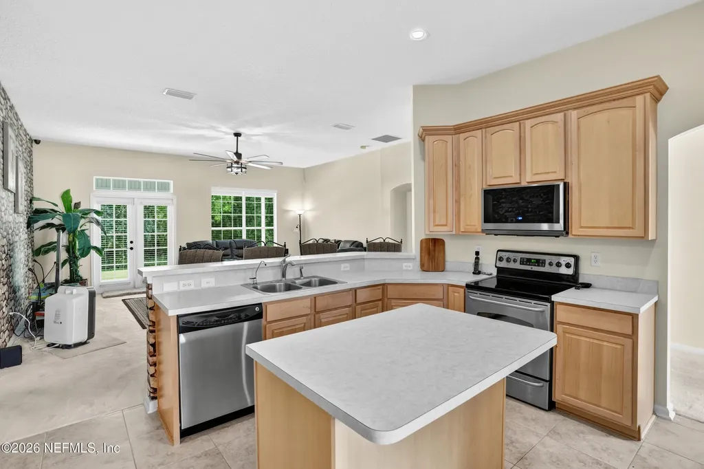 242 Southern Rose Drive Jacksonville FL 32225