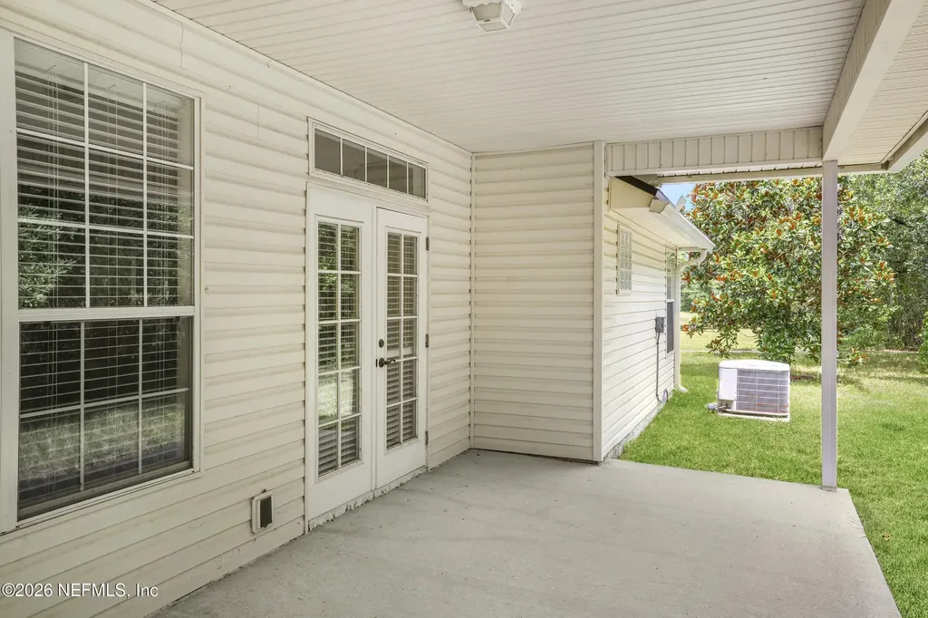 242 Southern Rose Drive Jacksonville FL 32225