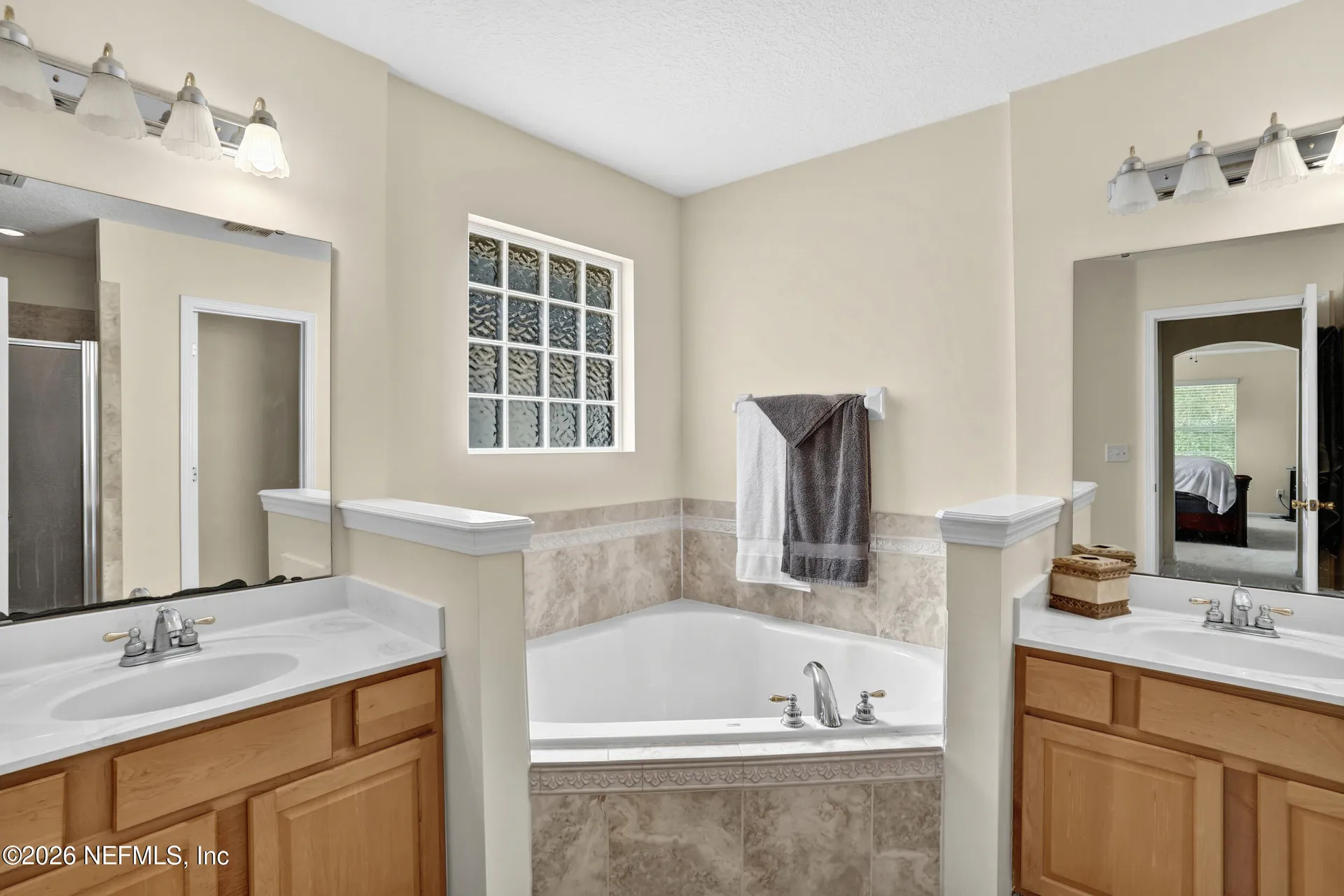 242 Southern Rose Drive Jacksonville FL 32225