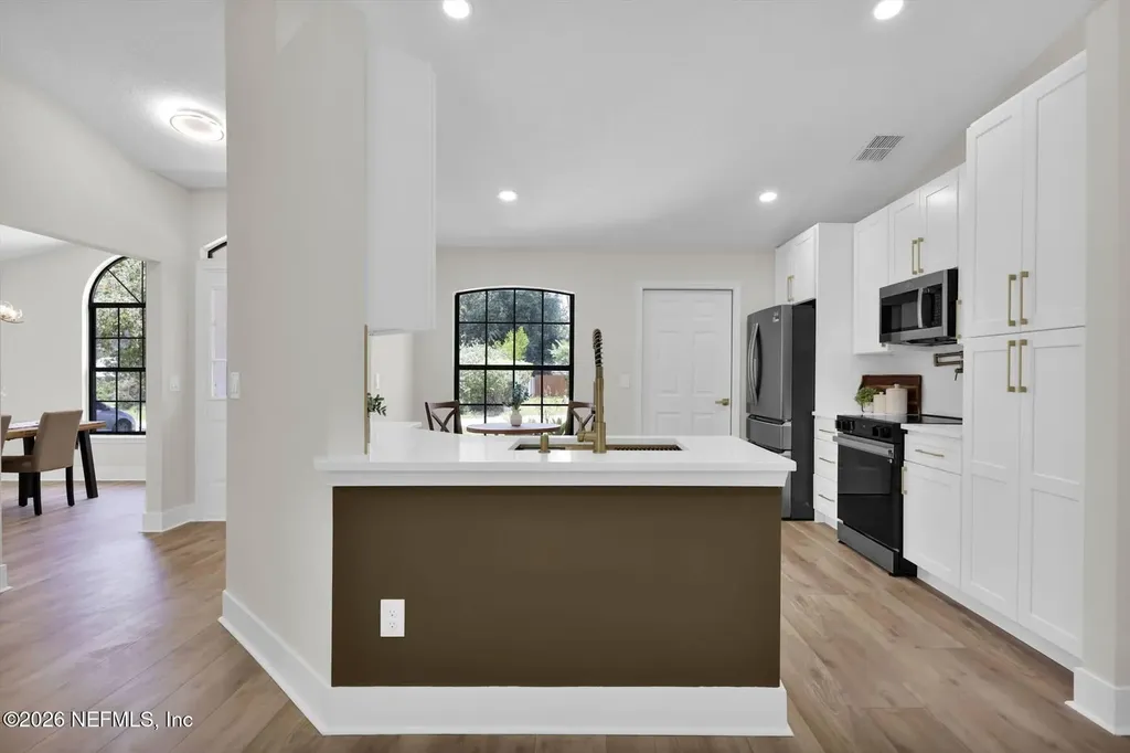 1208 Dorwinion Drive Jacksonville FL 32225