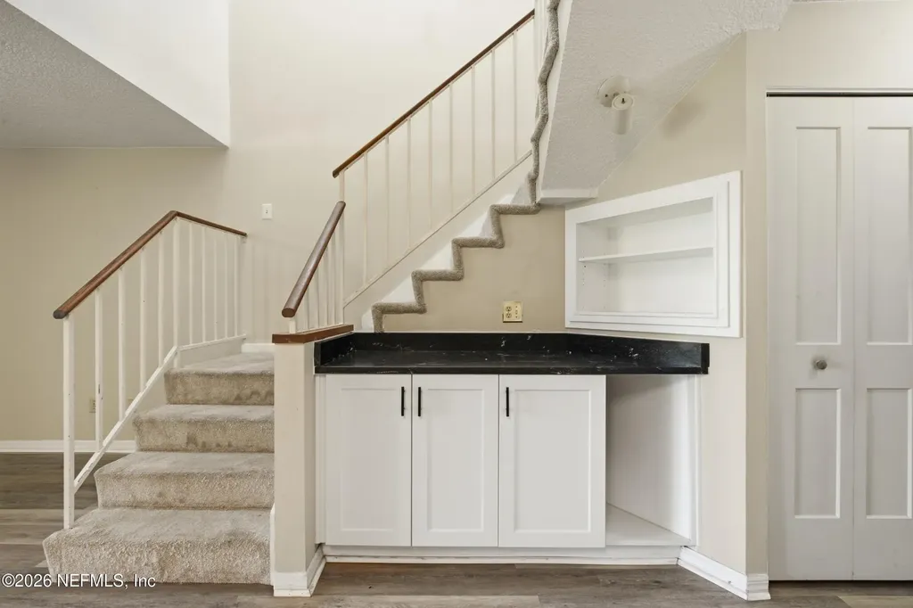 7623 Baymeadows Circle W Jacksonville FL 32256