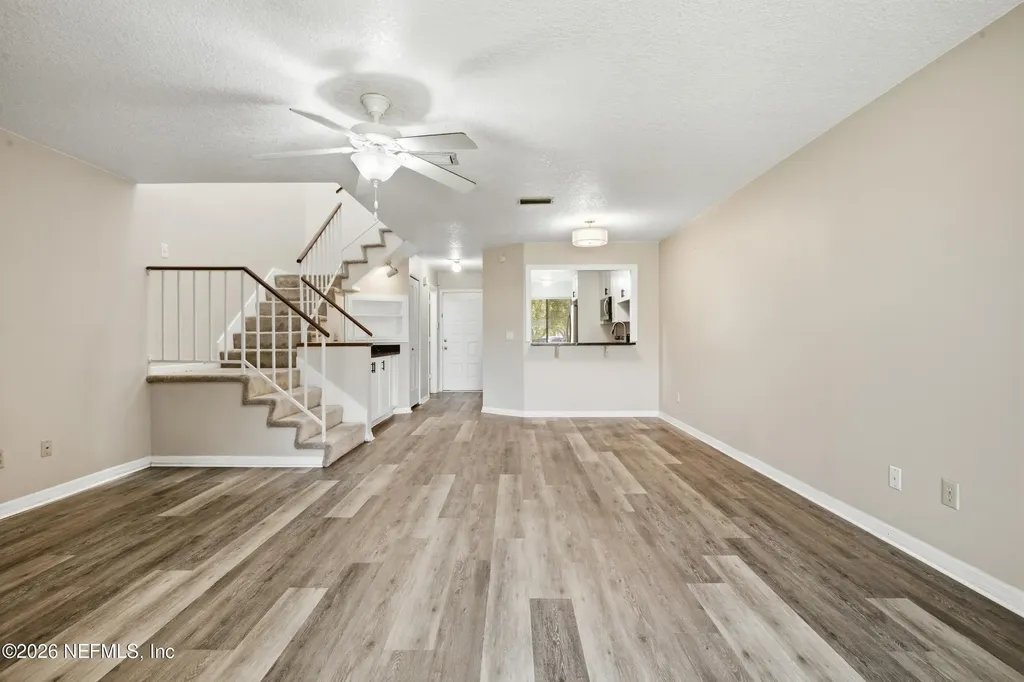 7623 Baymeadows Circle W Jacksonville FL 32256