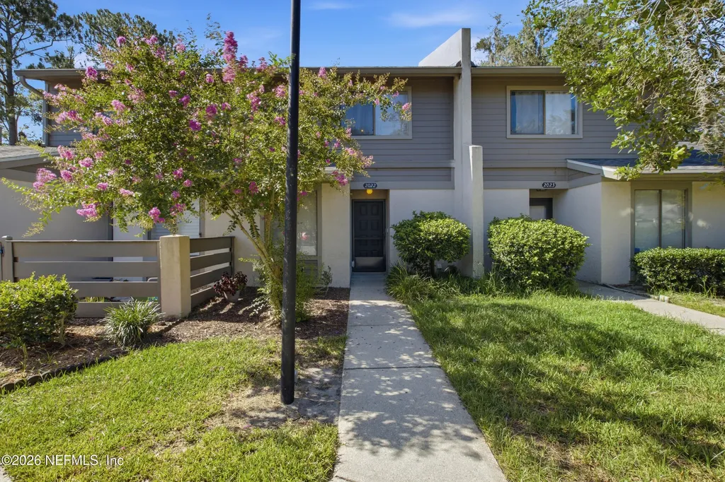 7623 Baymeadows Circle W Jacksonville FL 32256