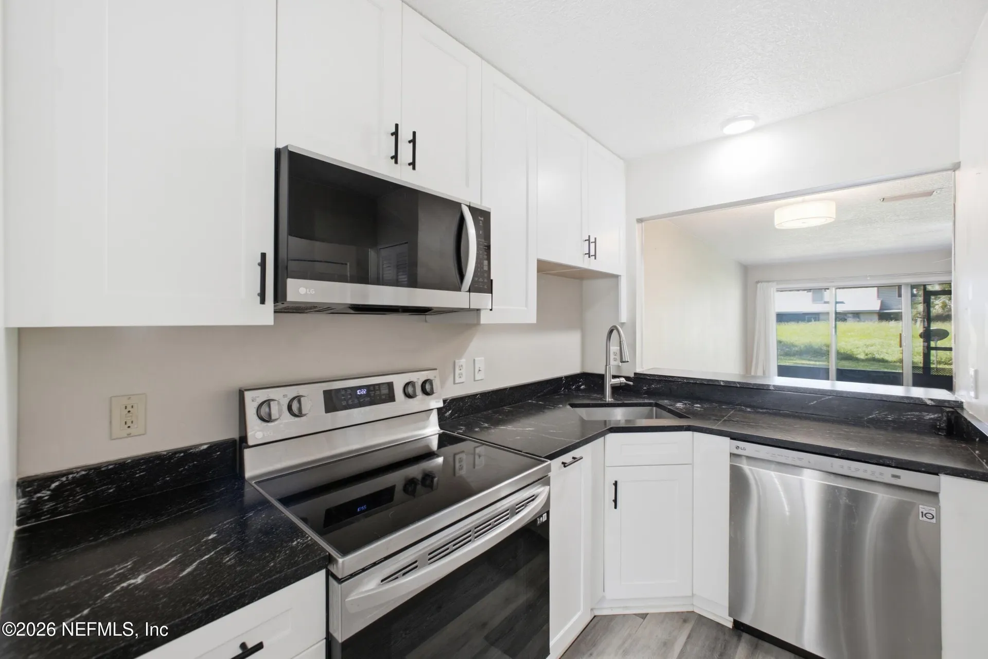 7623 Baymeadows Circle W Jacksonville FL 32256