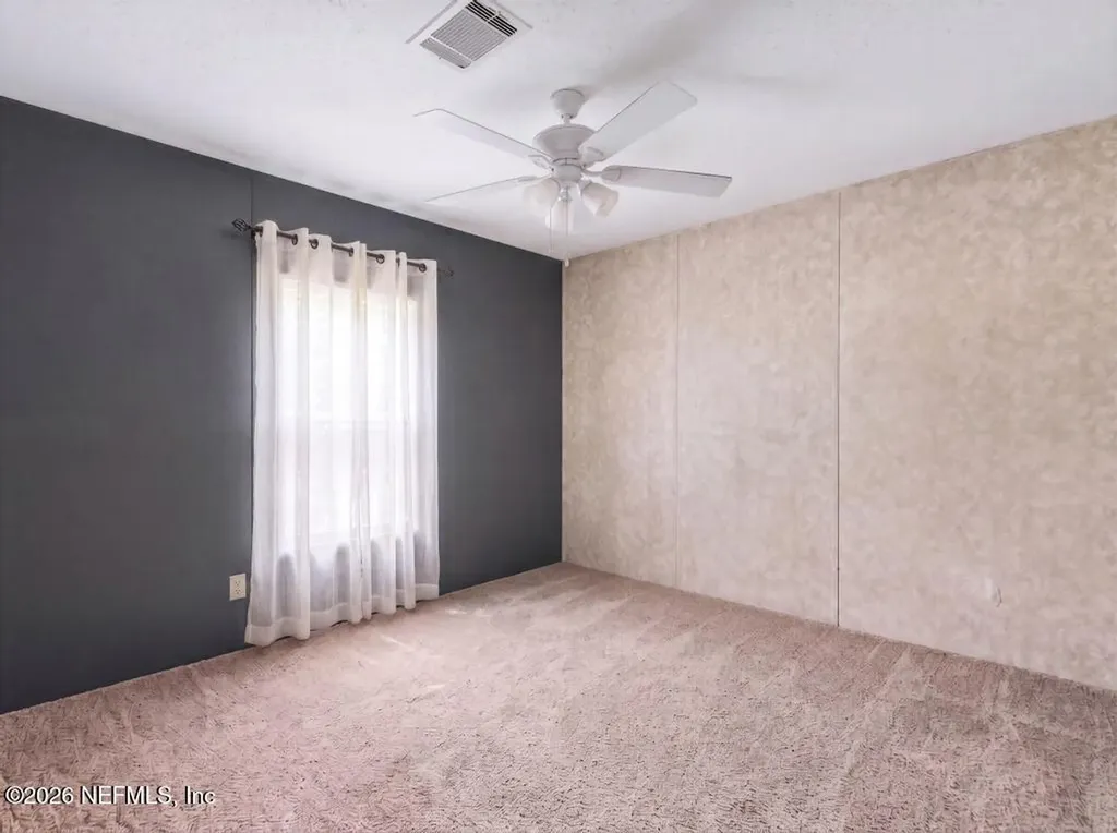 101 Pond Circle Interlachen FL 32148