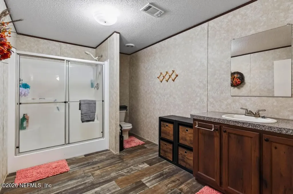 101 Pond Circle Interlachen FL 32148
