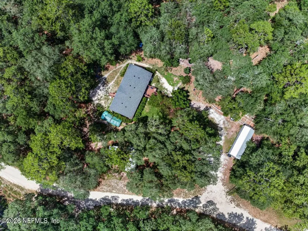 101 Pond Circle Interlachen FL 32148