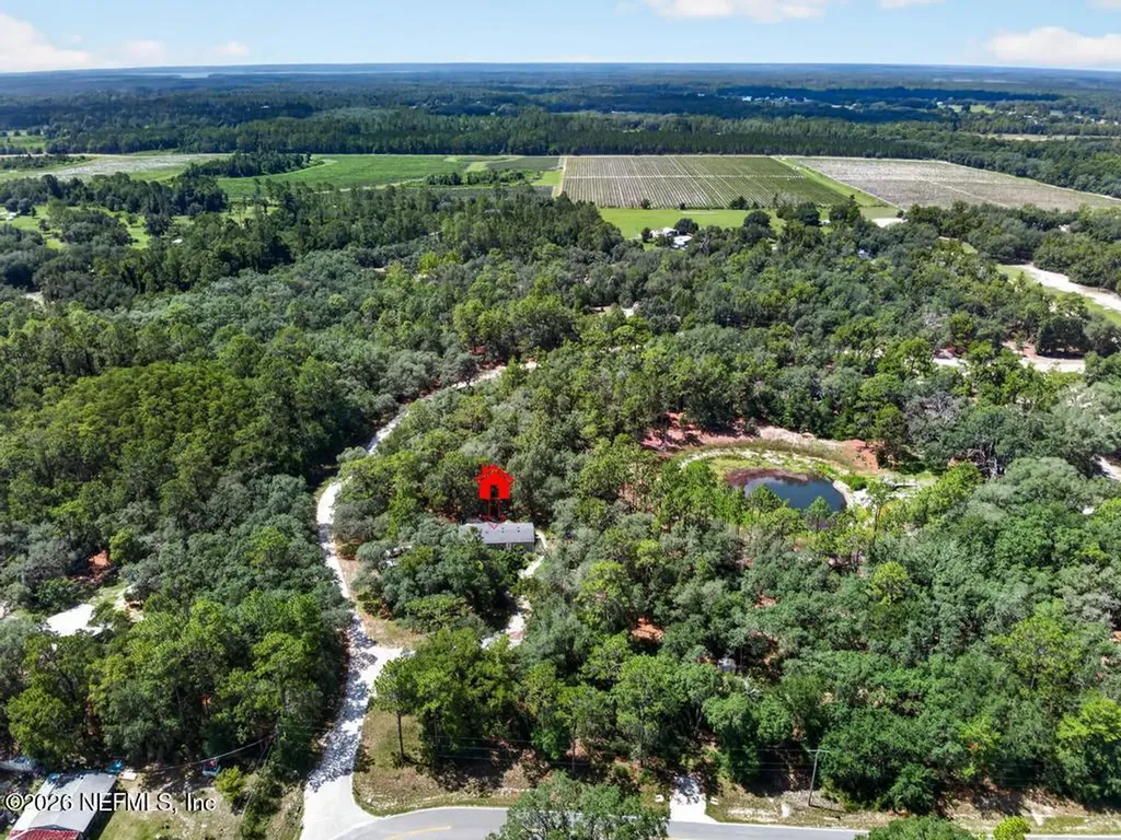 101 Pond Circle Interlachen FL 32148