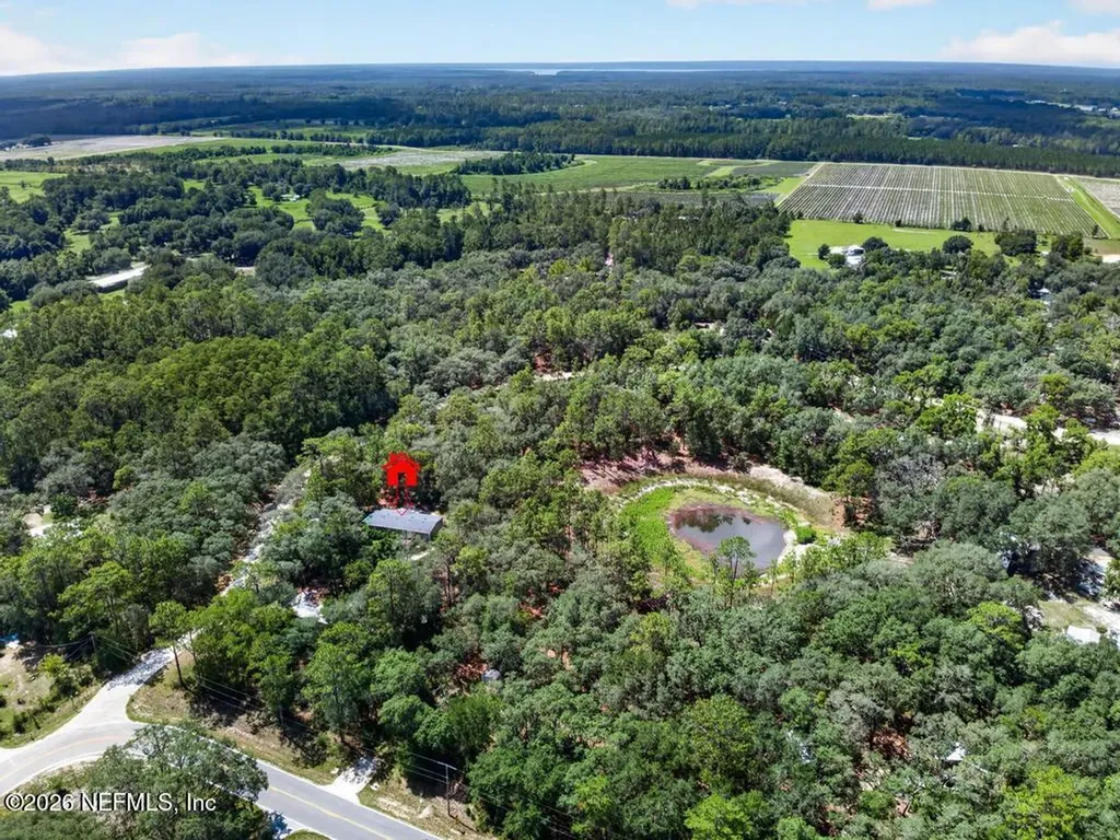 101 Pond Circle Interlachen FL 32148