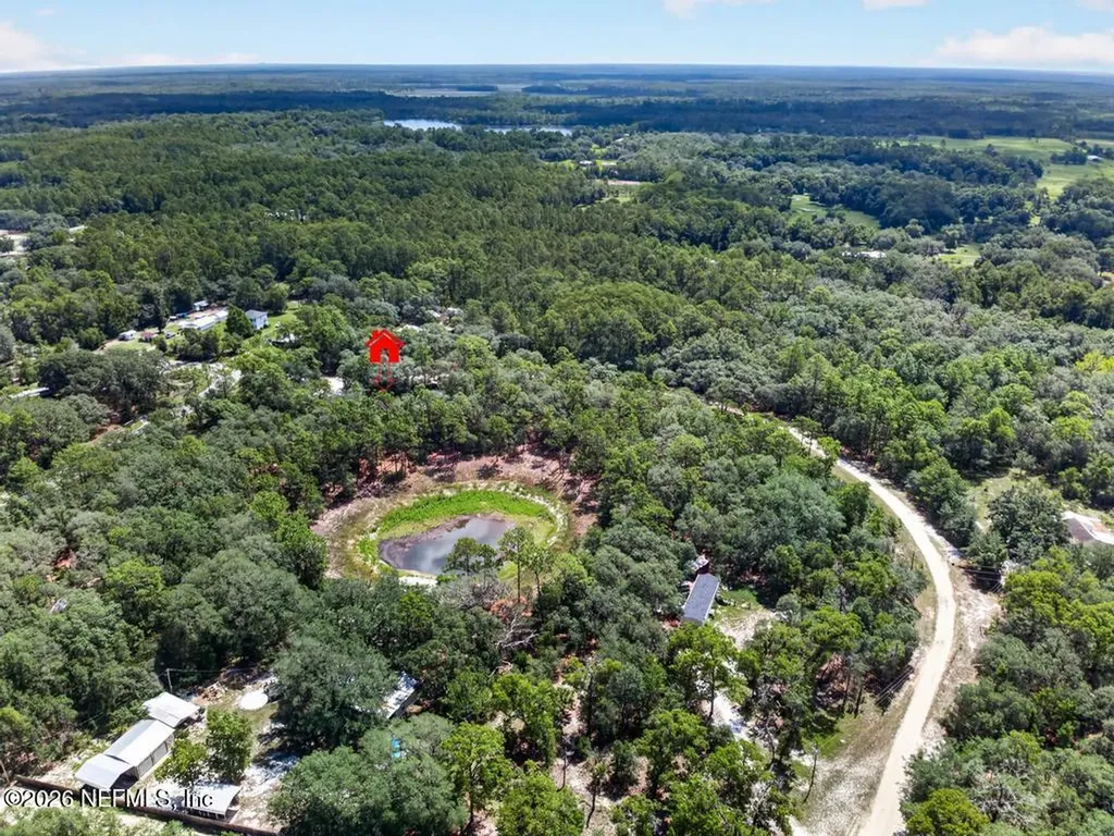 101 Pond Circle Interlachen FL 32148