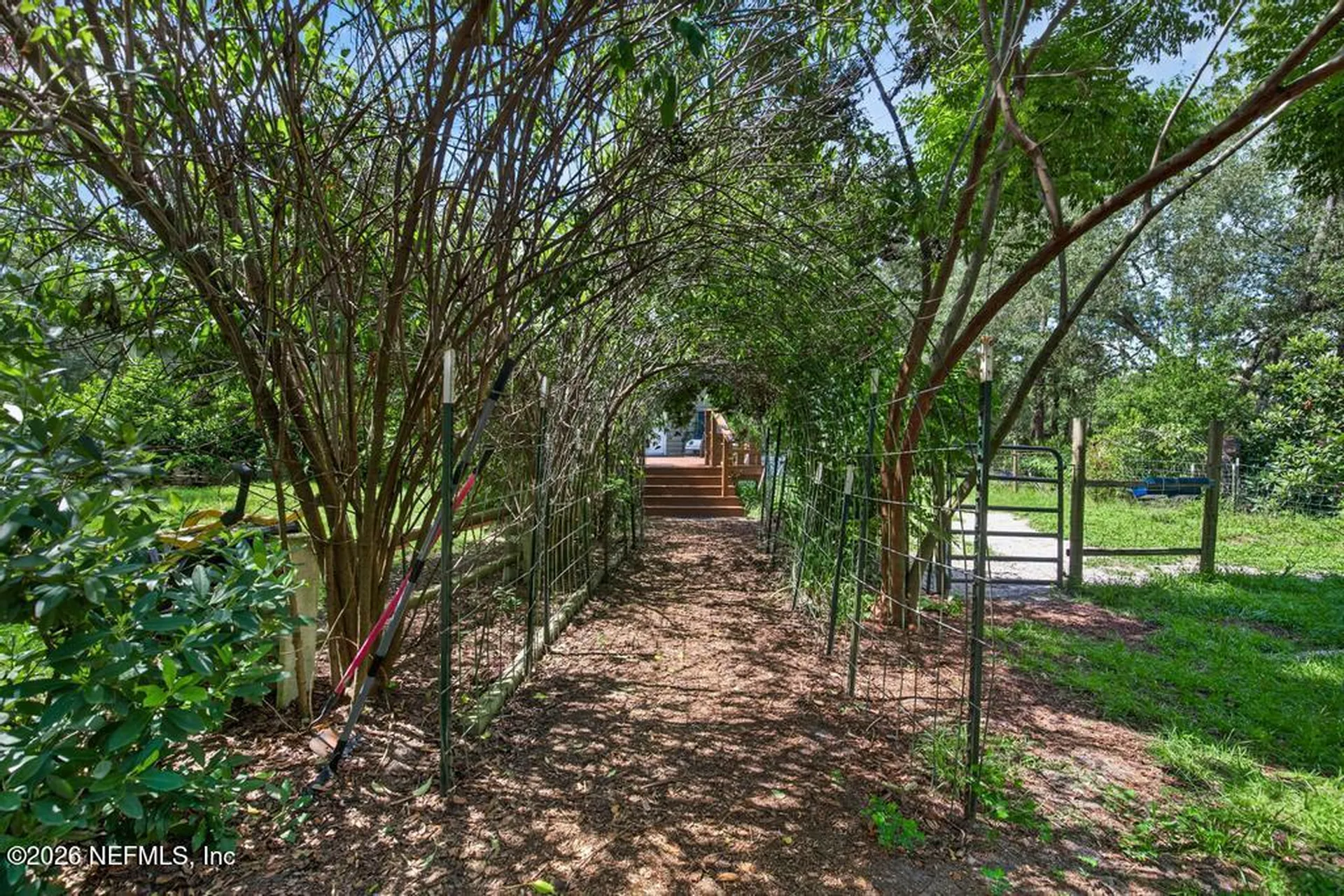 101 Pond Circle Interlachen FL 32148