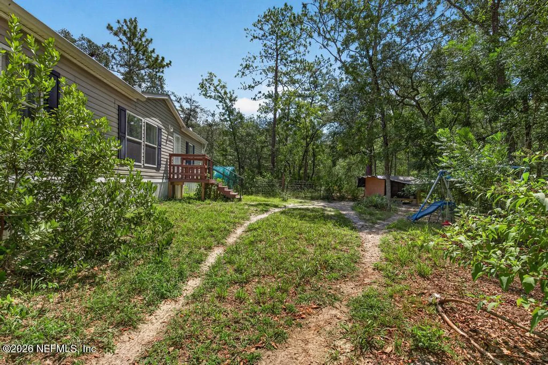 101 Pond Circle Interlachen FL 32148