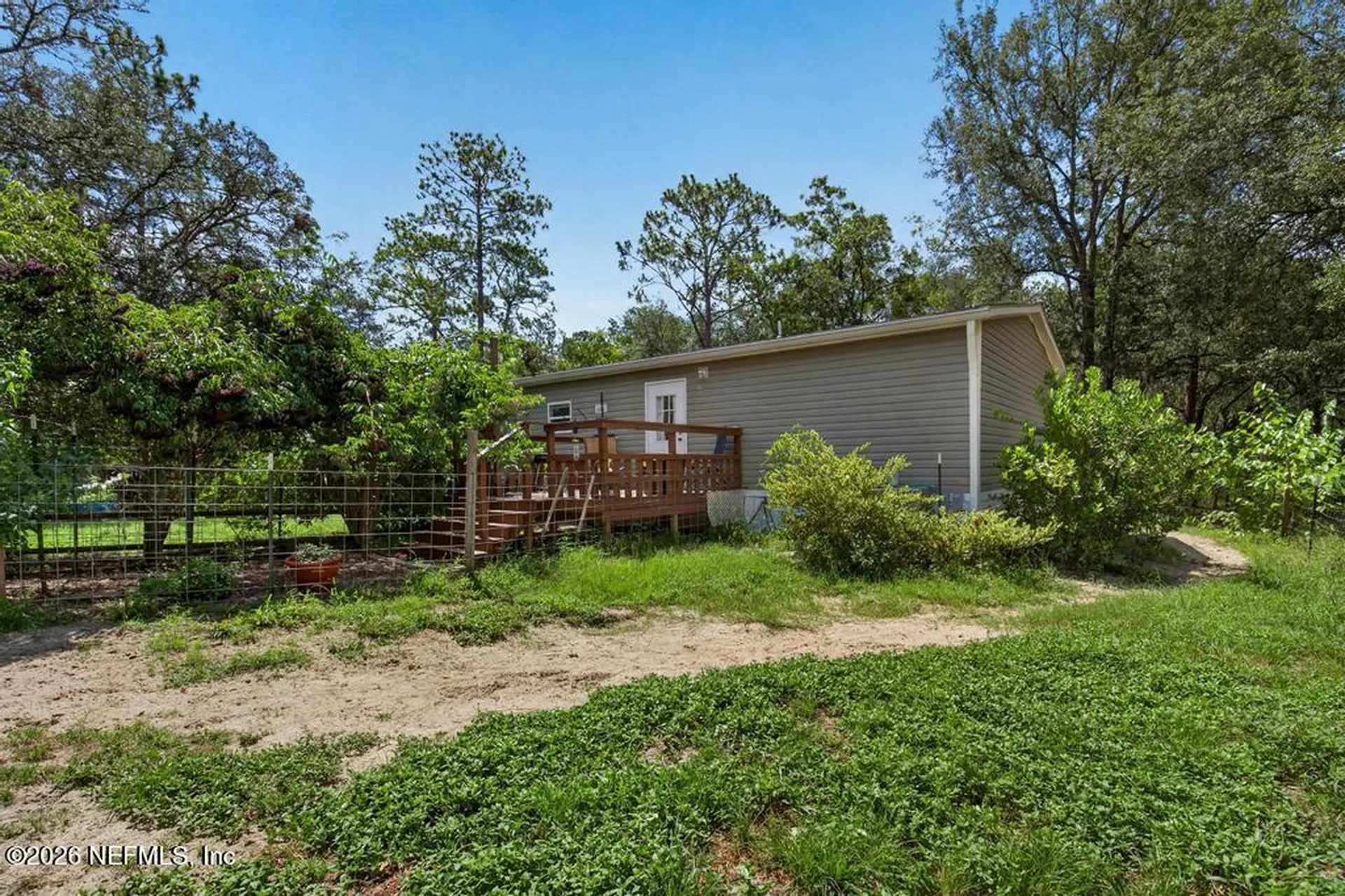 101 Pond Circle Interlachen FL 32148