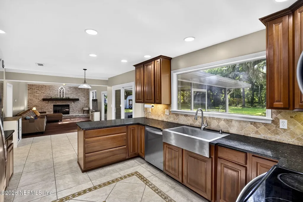 8221 Forest Court St. Augustine FL 32092