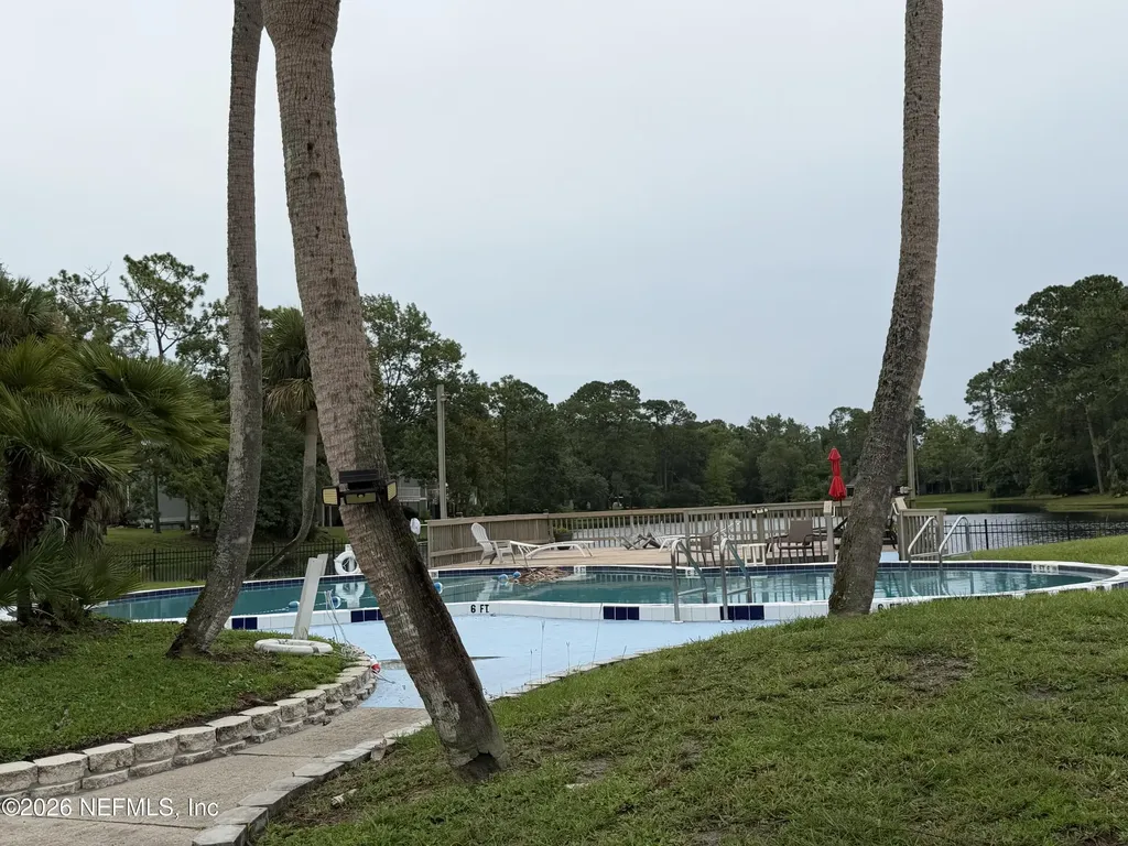 8719 Como Lake Drive Jacksonville FL 32256