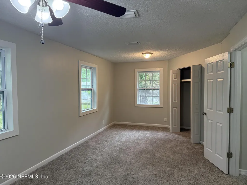 6069 Adams Road Macclenny FL 32063