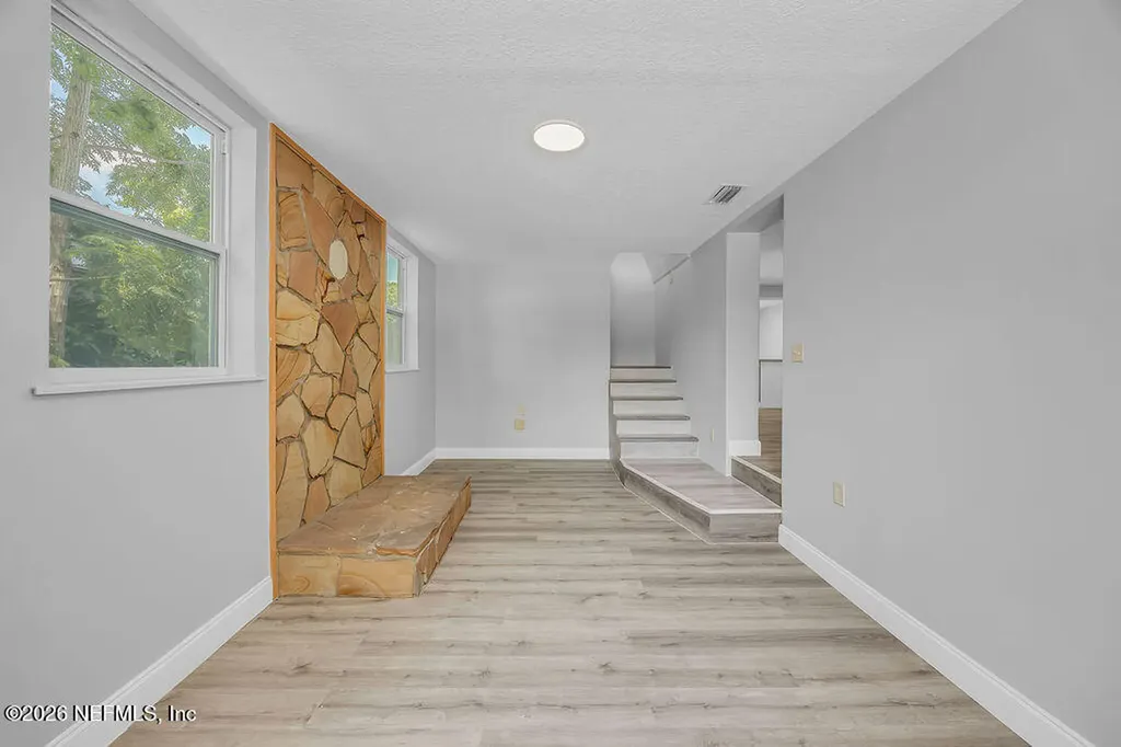 4017 Loys Drive Jacksonville FL 32246