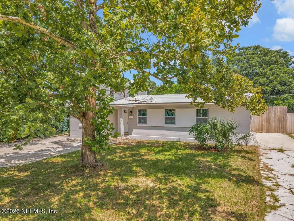 4017 Loys Drive Jacksonville FL 32246