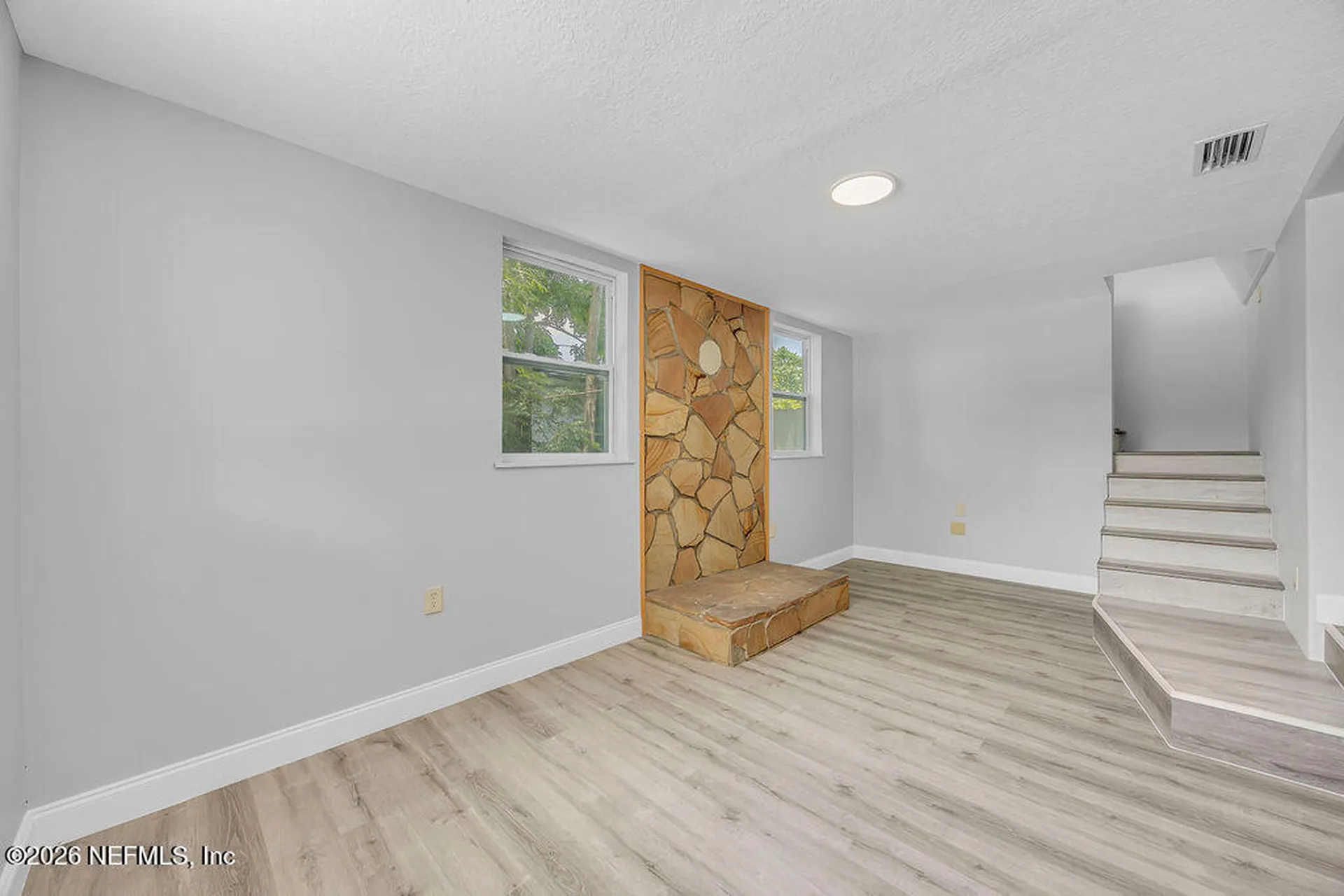 4017 Loys Drive Jacksonville FL 32246