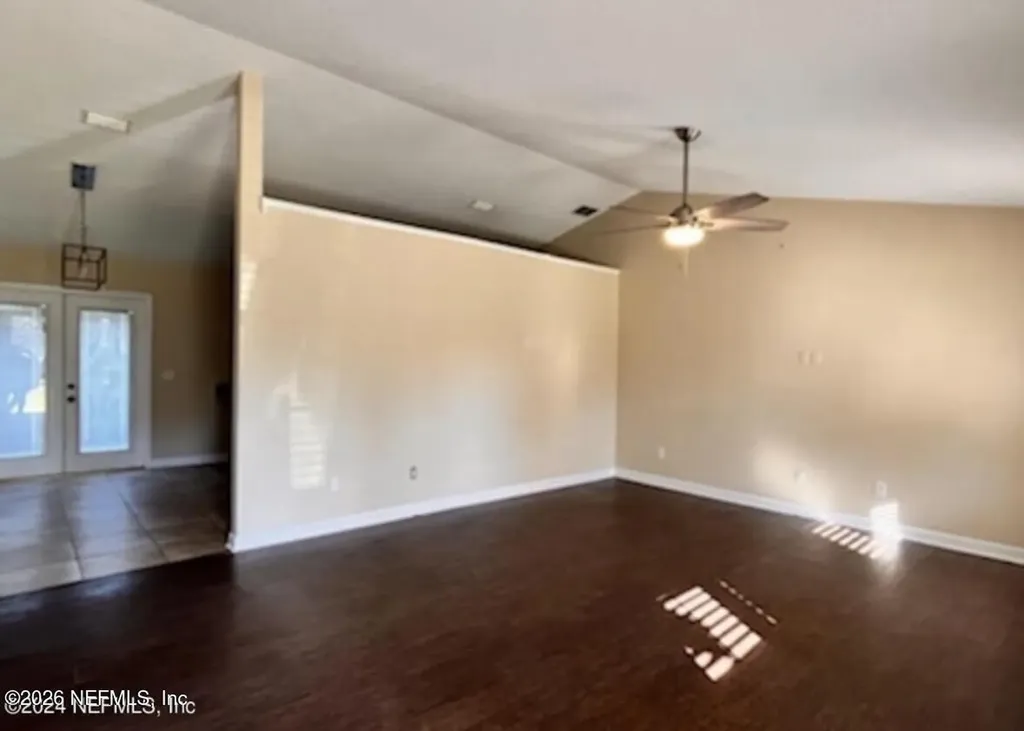 27672 Minnesota Street Hilliard FL 32046