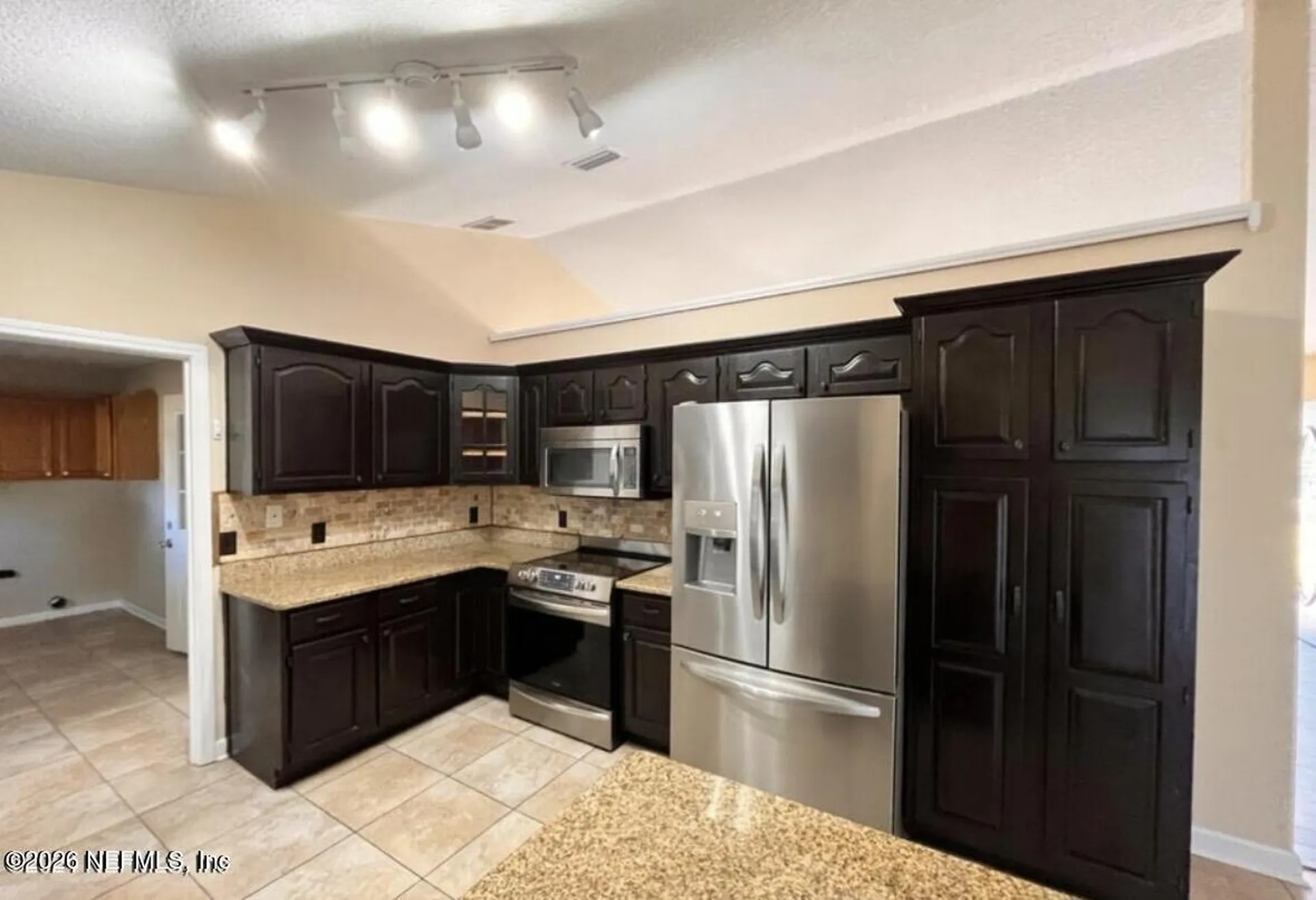 27672 Minnesota Street Hilliard FL 32046