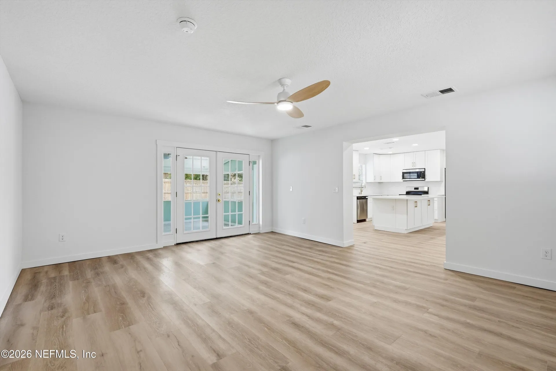 2234 La Valle Drive Jacksonville FL 32210