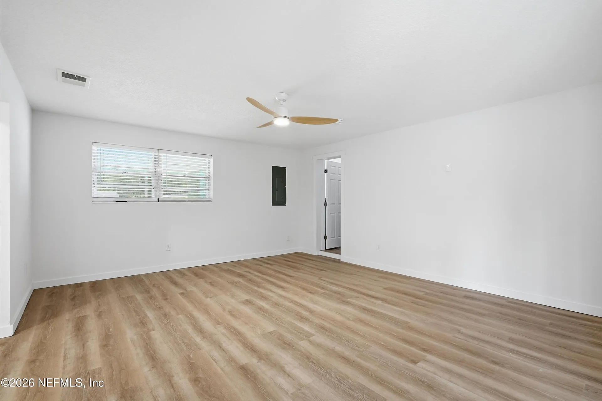 2234 La Valle Drive Jacksonville FL 32210