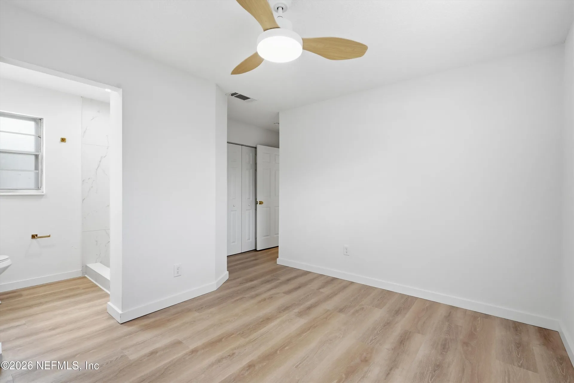 2234 La Valle Drive Jacksonville FL 32210