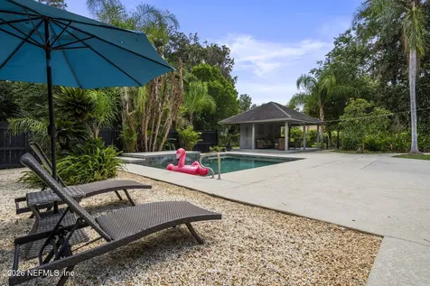 2352 State Road 13 N St. Johns FL 32259