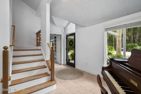 2352 State Road 13 N St. Johns FL 32259