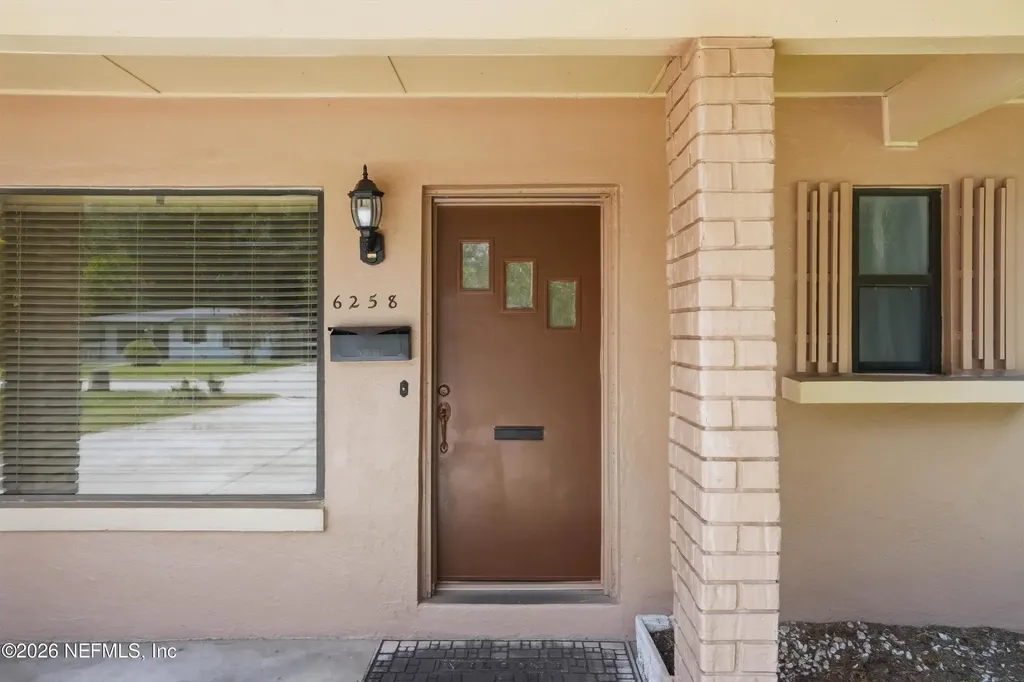 6258 Spring Forest Circle Jacksonville FL 32216