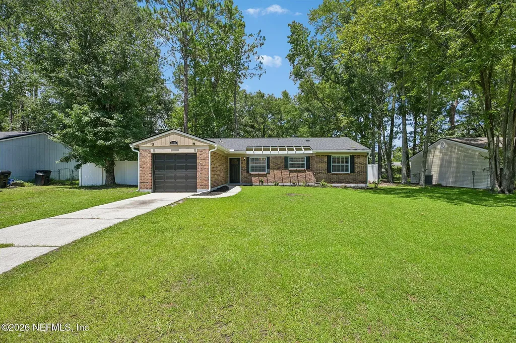 2702 Pinewood Boulevard N Middleburg FL 32068