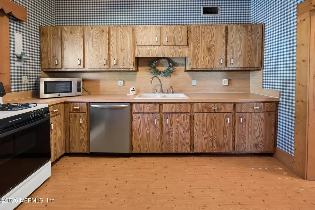403 S Cherry Street Starke FL 32091