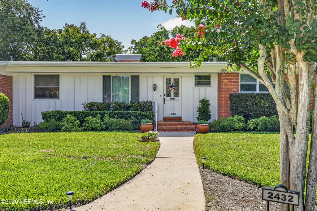 2432 Jose Circle S Jacksonville FL 32217
