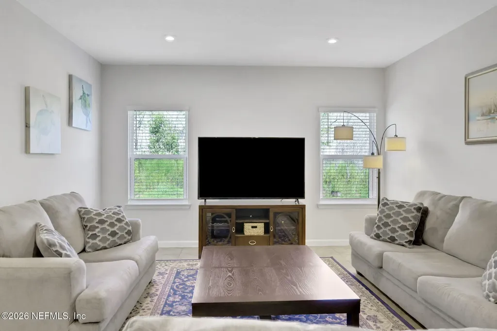 1064 Victoria Hills Court Jacksonville FL 32221