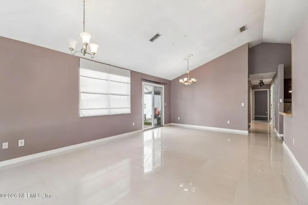 5065 Knightsbridge Circle N Jacksonville FL 32244