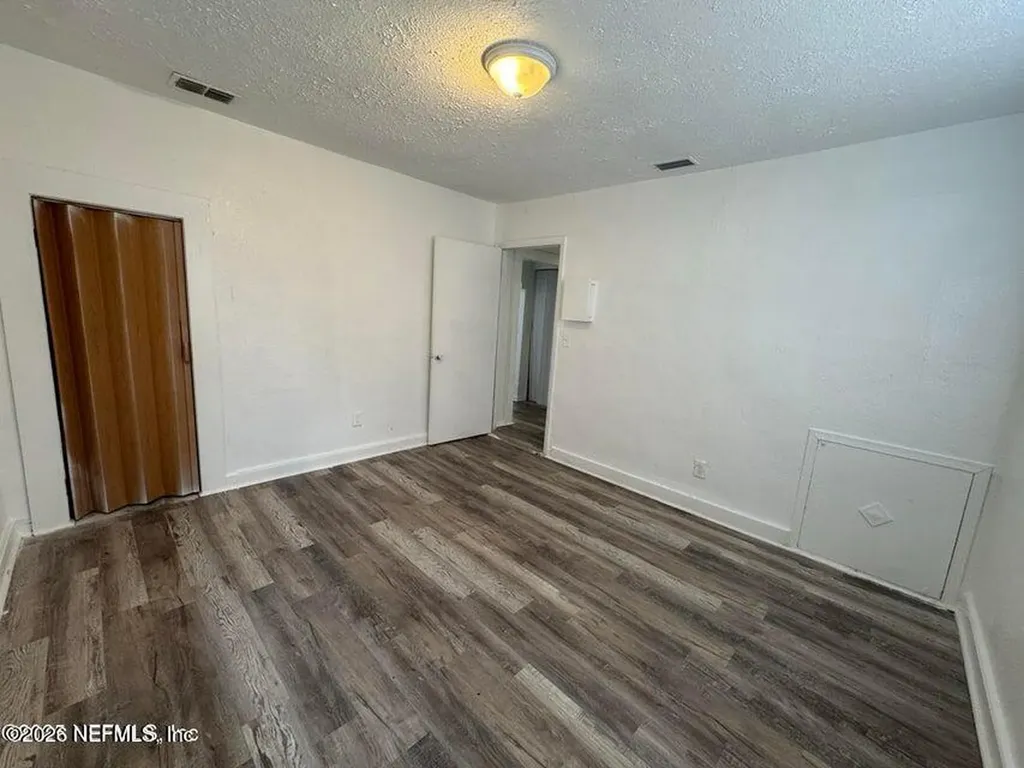1453 W 14th Street Jacksonville FL 32209