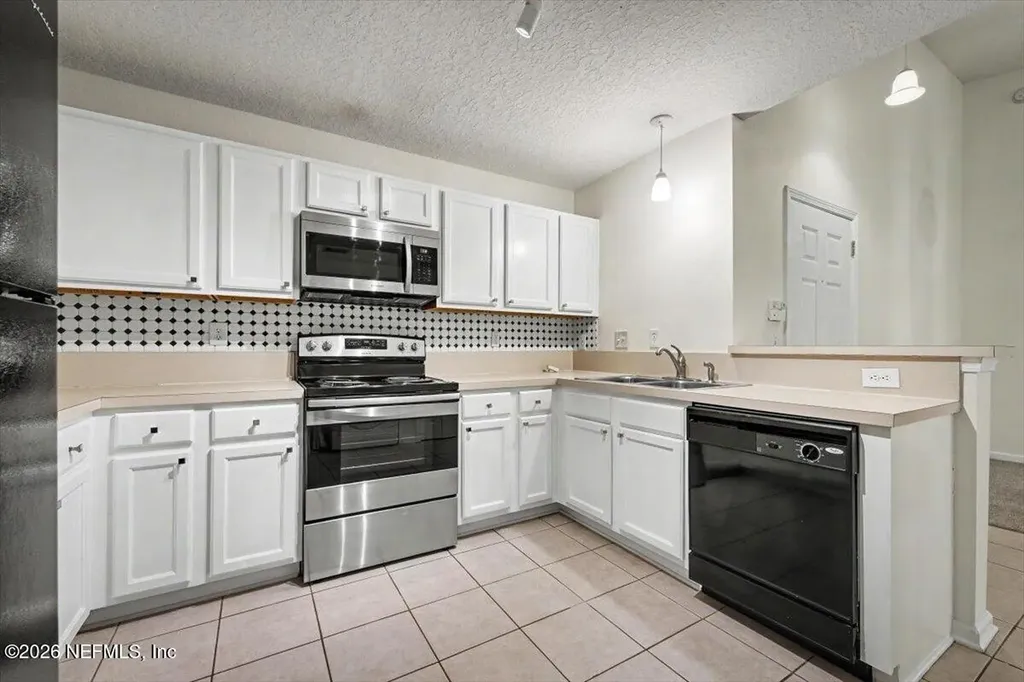 7920 Merrill Road Jacksonville FL 32277