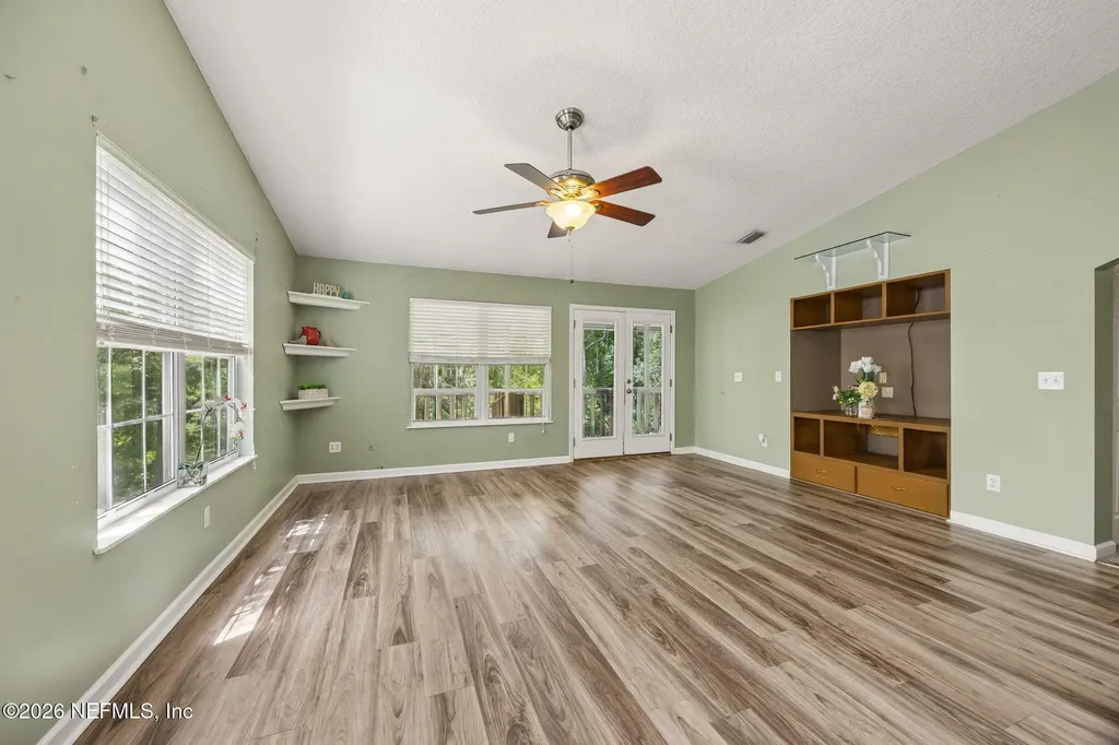 4296 Banks Road Middleburg FL 32068