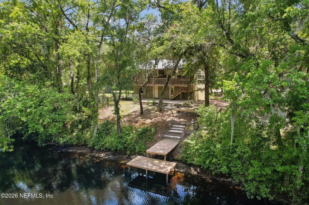 4296 Banks Road Middleburg FL 32068