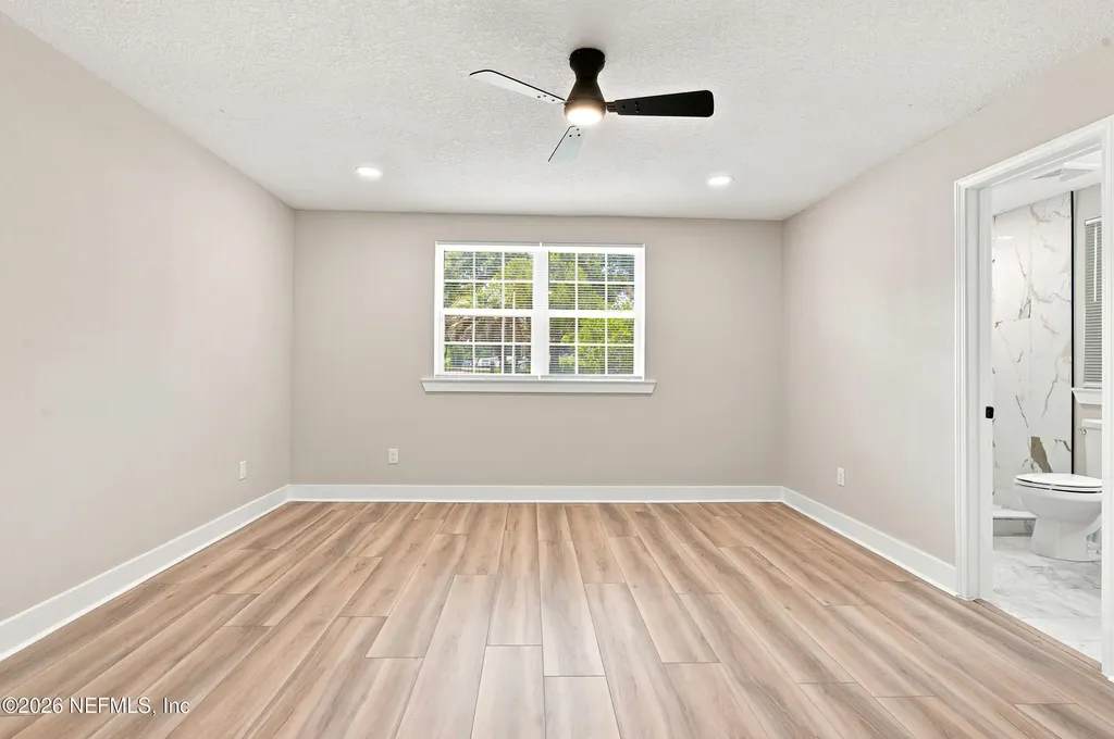 5331 N North River Road Jacksonville FL 32211