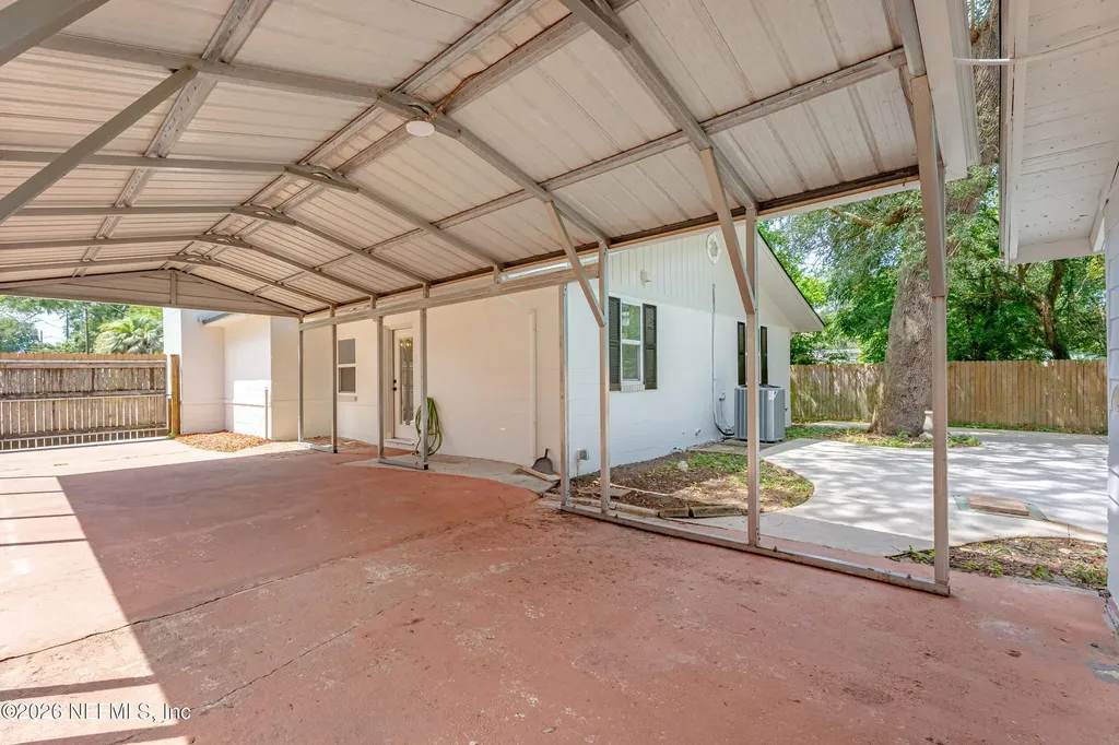 5331 N North River Road Jacksonville FL 32211