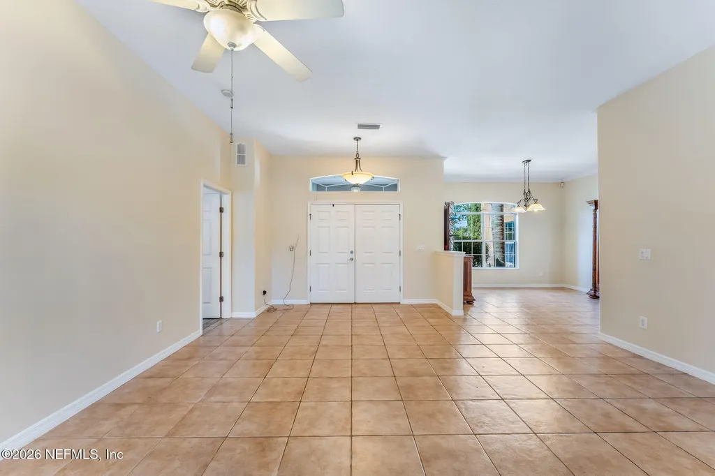 18 Lewiston Court Palm Coast FL 32137