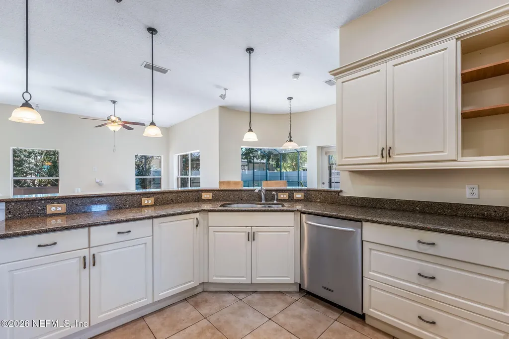 18 Lewiston Court Palm Coast FL 32137