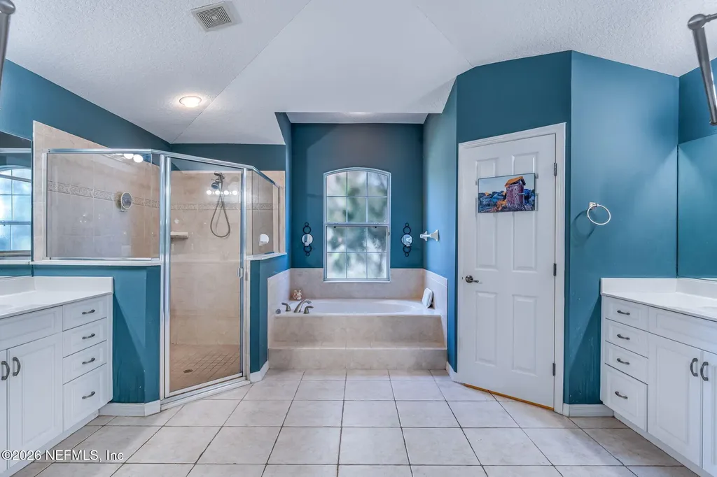 18 Lewiston Court Palm Coast FL 32137