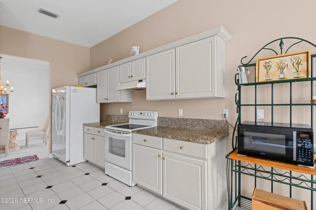 6540 Burnham Circle Ponte Vedra Beach FL 32082