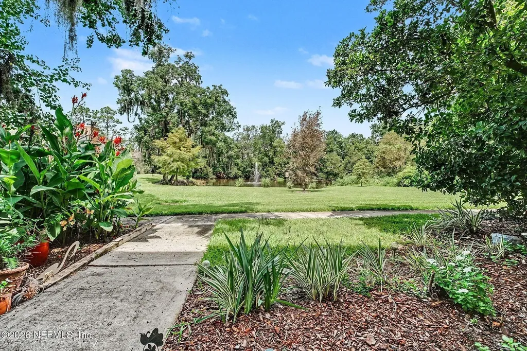 4334 S Plaza Gate Lane Jacksonville FL 32217