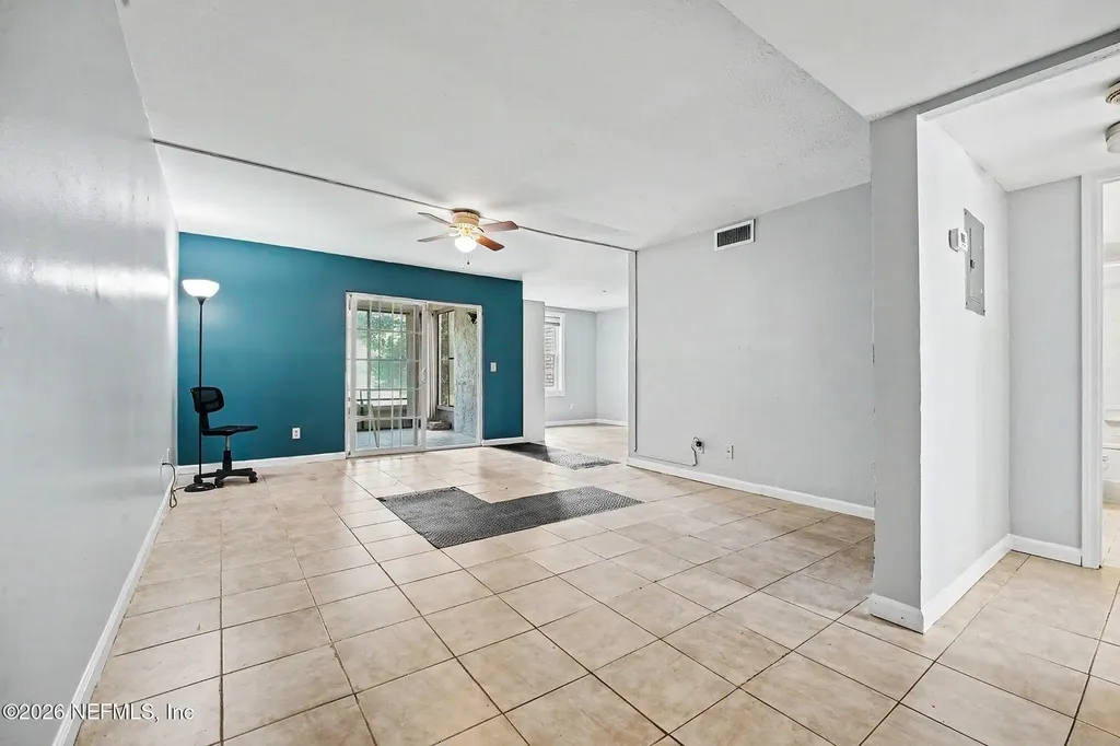 4334 S Plaza Gate Lane Jacksonville FL 32217