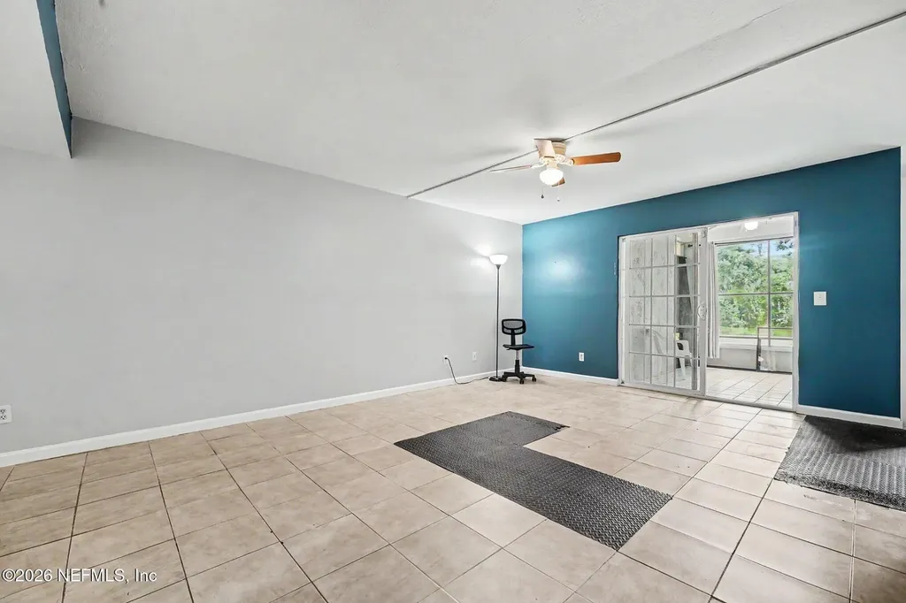 4334 S Plaza Gate Lane Jacksonville FL 32217